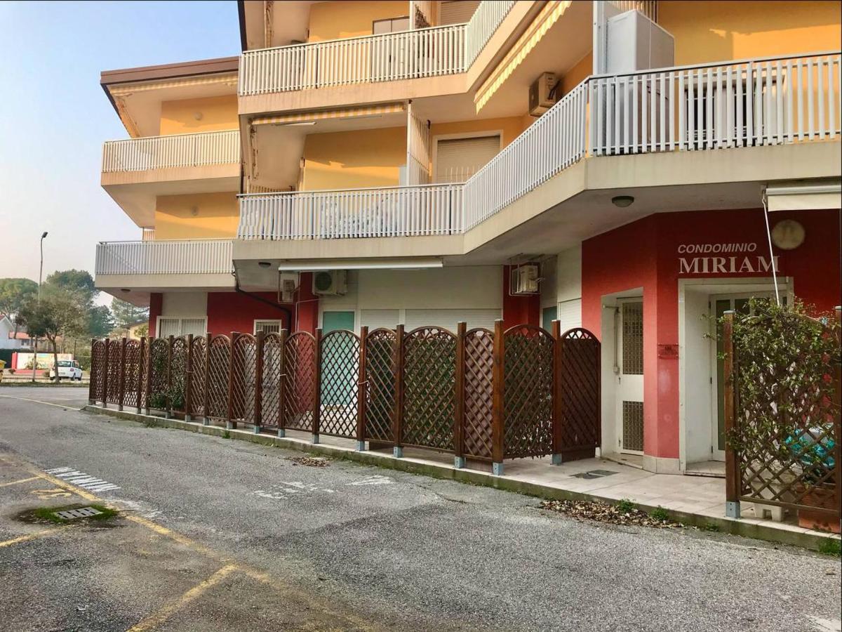 Residence Miriam 2 비비오네 외부 사진